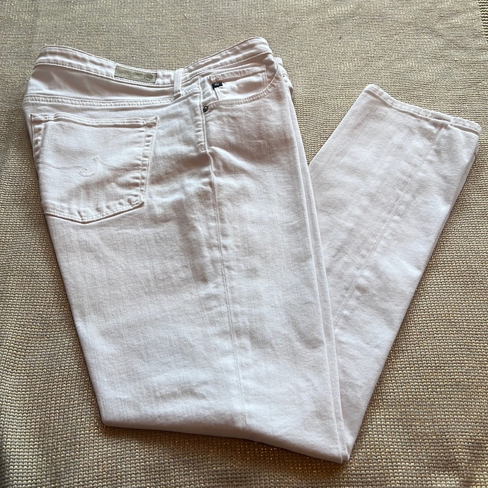 Women’s AG white jeans size 31 regular.